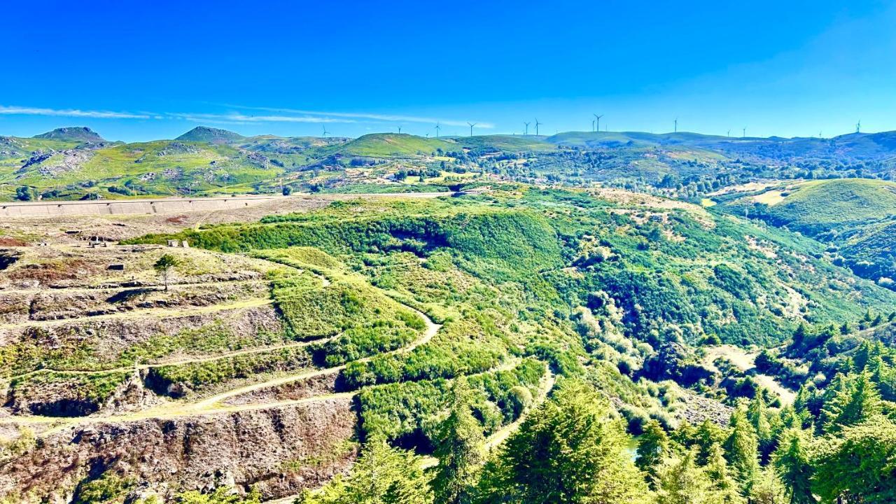 Готель Residencial A Cista Vila da Ponte Екстер'єр фото